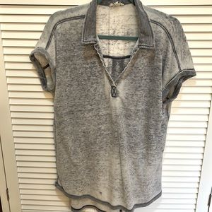 Jane and Delancey grey top
